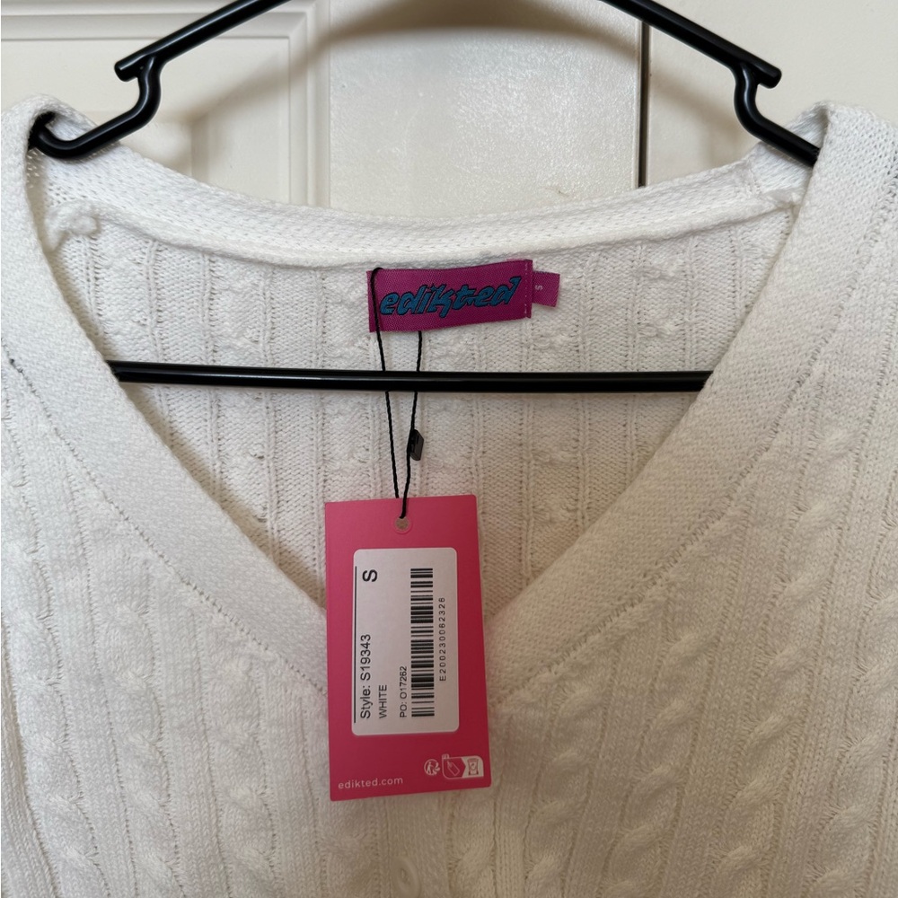 BRAND NEW edikted sweater - Picture 2 of 3